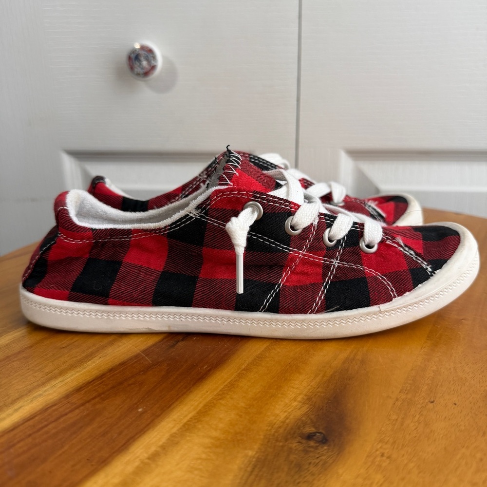 Red black buffalo plaid slip on sneakers size 6
